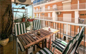 Beautiful apartment in Santa Pola with WiFi and 3 Bedrooms